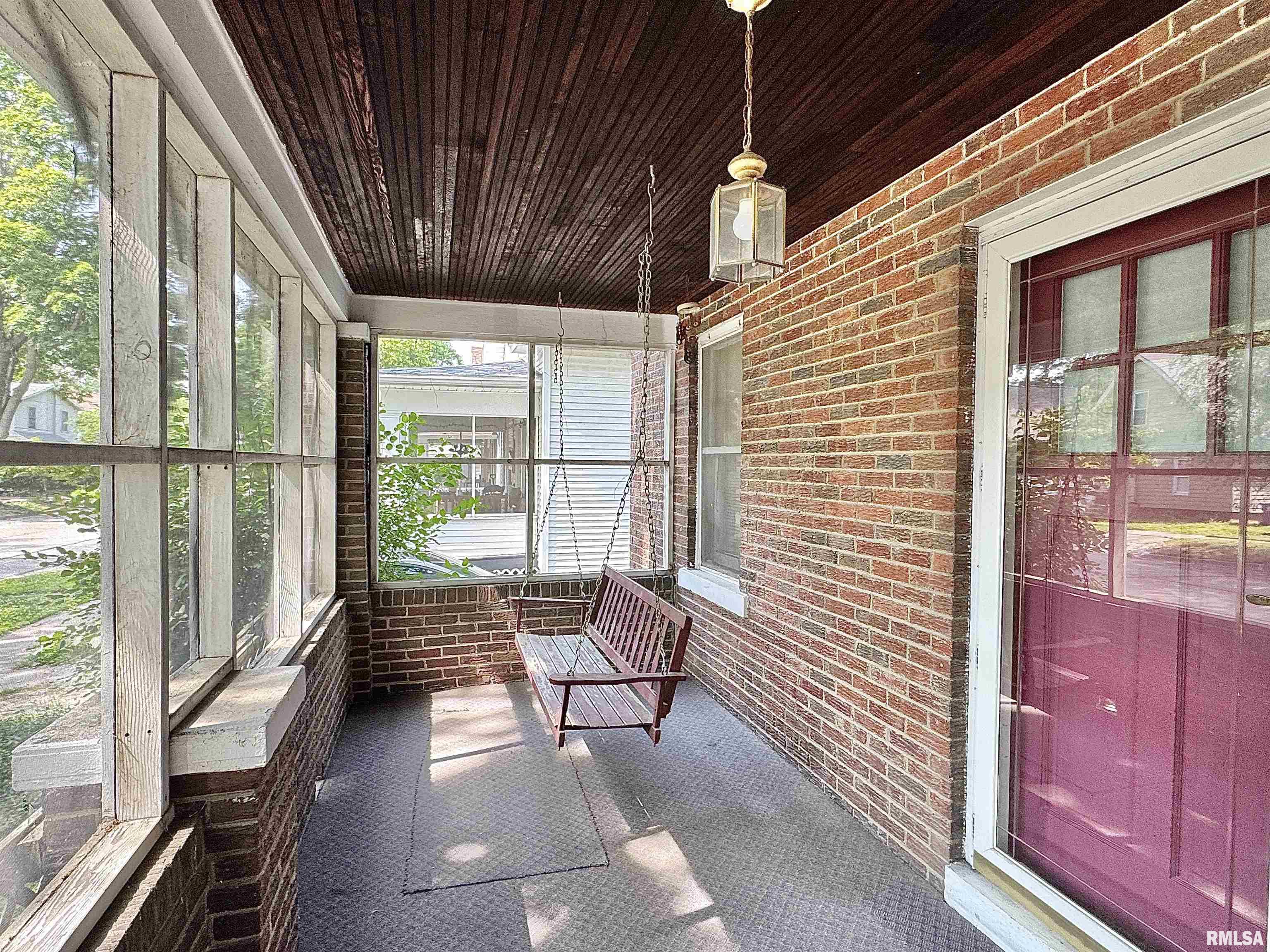 1320 South Walnut Street Springfield, IL 62704 - Photo 3 of 16
