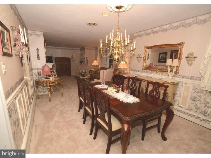 320 Byberry Road Huntingdon Valley, PA 19006 - Photo 8 of 25 Dining Room