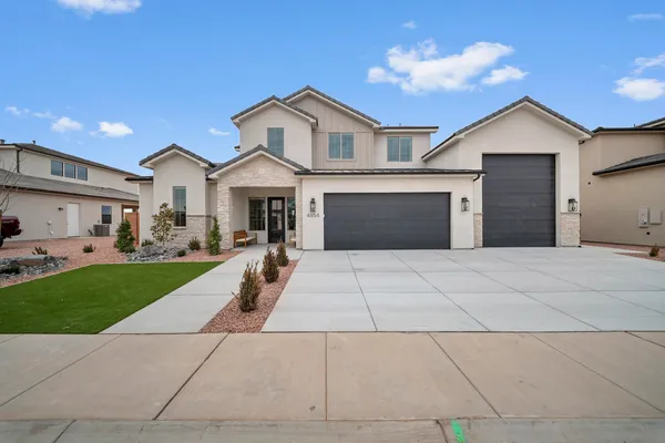 $724,990 | 3068 South 4850 West, Unit LOT 22, Hurricane, UT 84737
