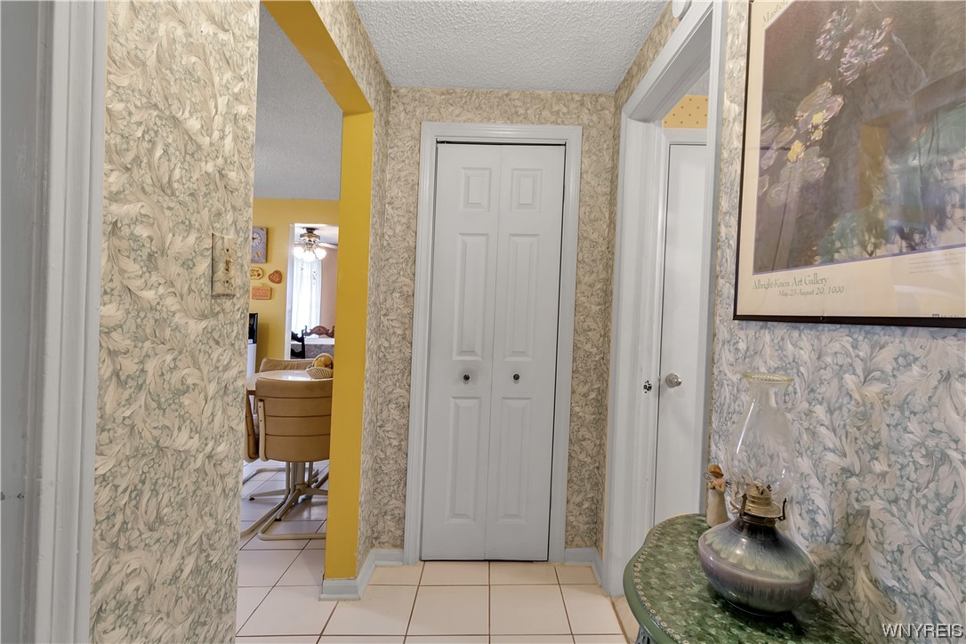 406 Delaware Road Tonawanda Town, NY 14217 - Photo 23 of 42