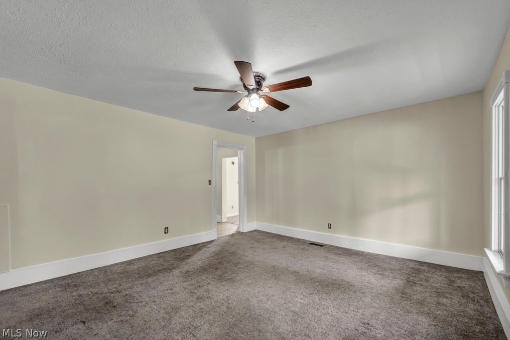 15593 Franchester Road Burbank, OH 44214 - Photo 7 of 14 Gallery Image 7