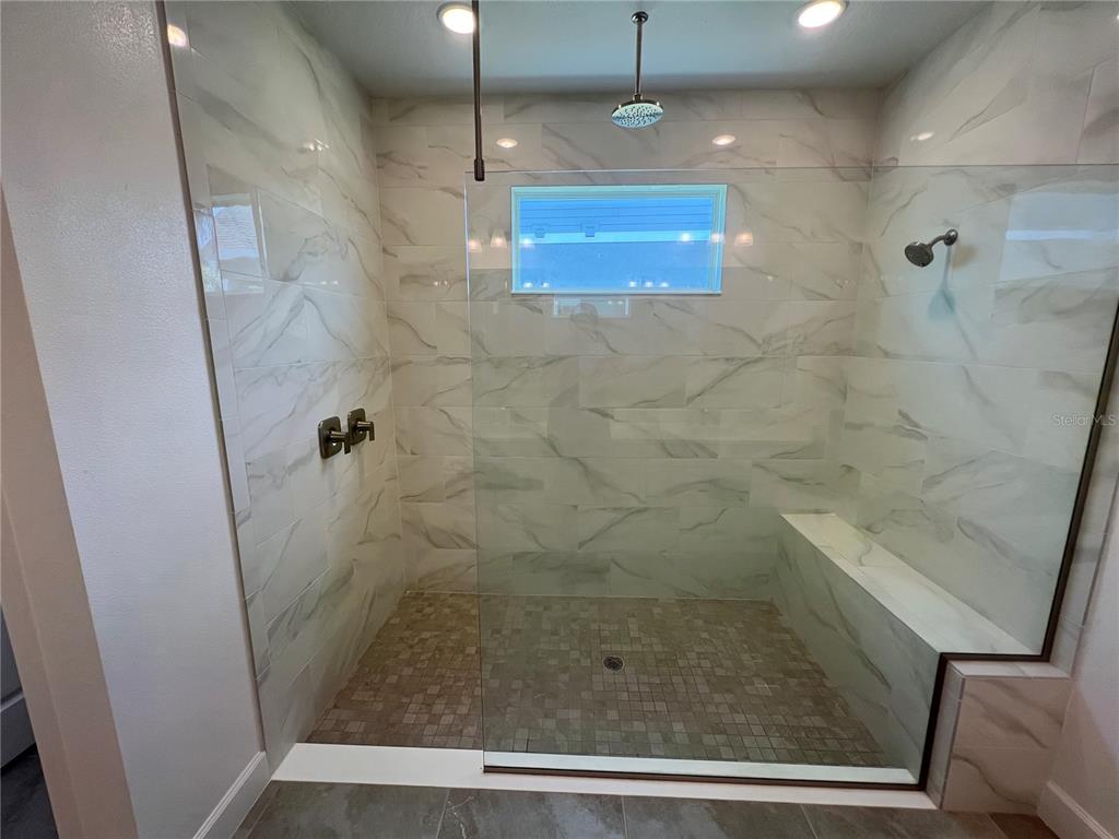931 Signet Drive Apollo Beach, FL 33572 - Photo 11 of 17