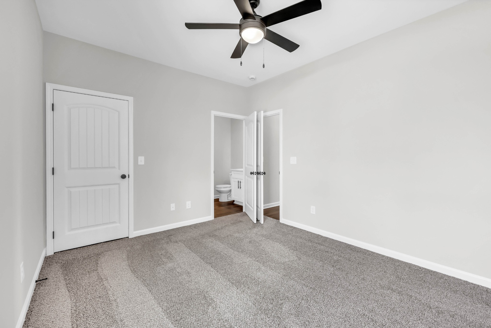 2395 Pea Ridge Road Clarksville, TN 37040 - Photo 26 of 36 a view of an empty room