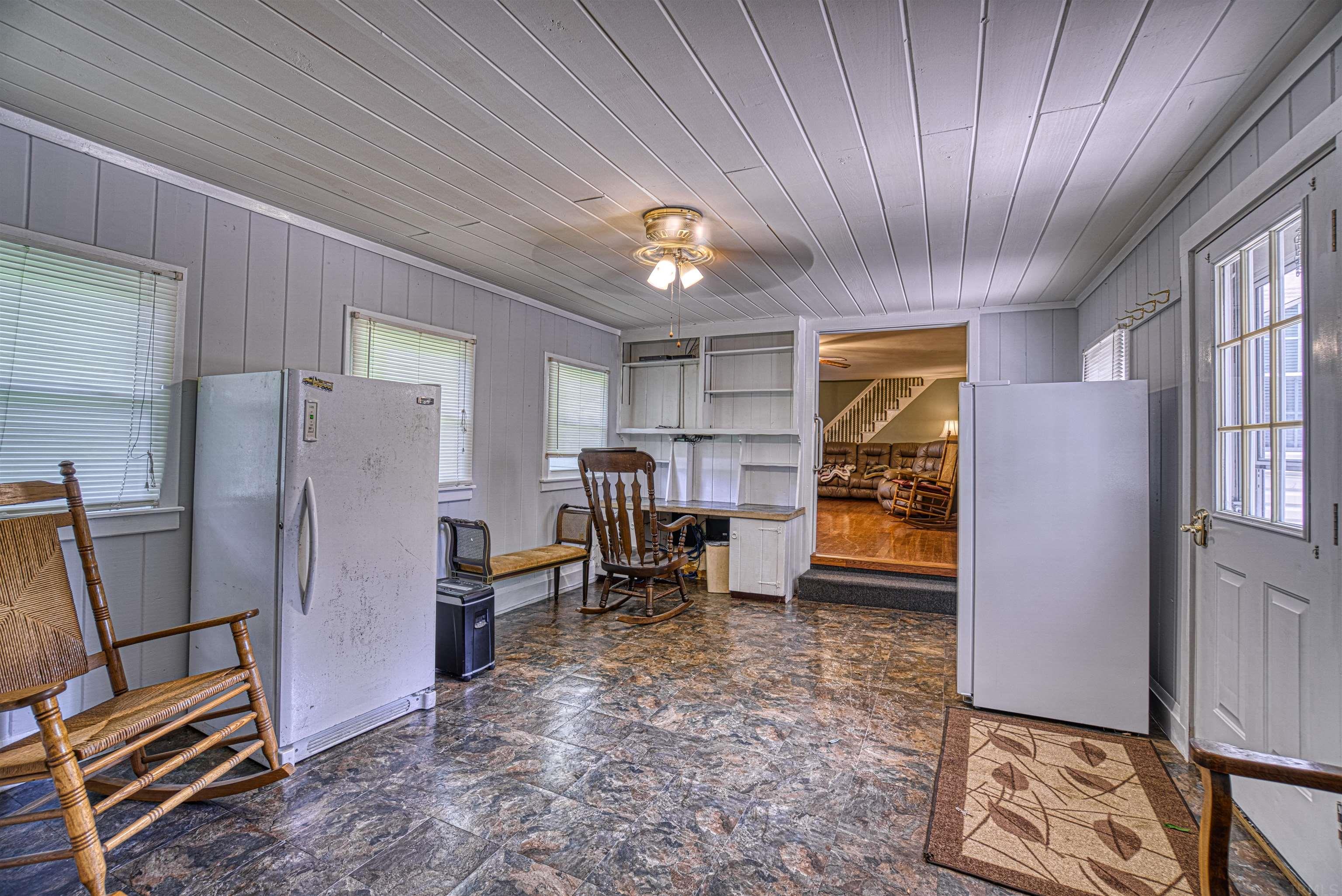 901 Lower New Harmony Road Mount Vernon, IN 47620 - Photo 31 of 36