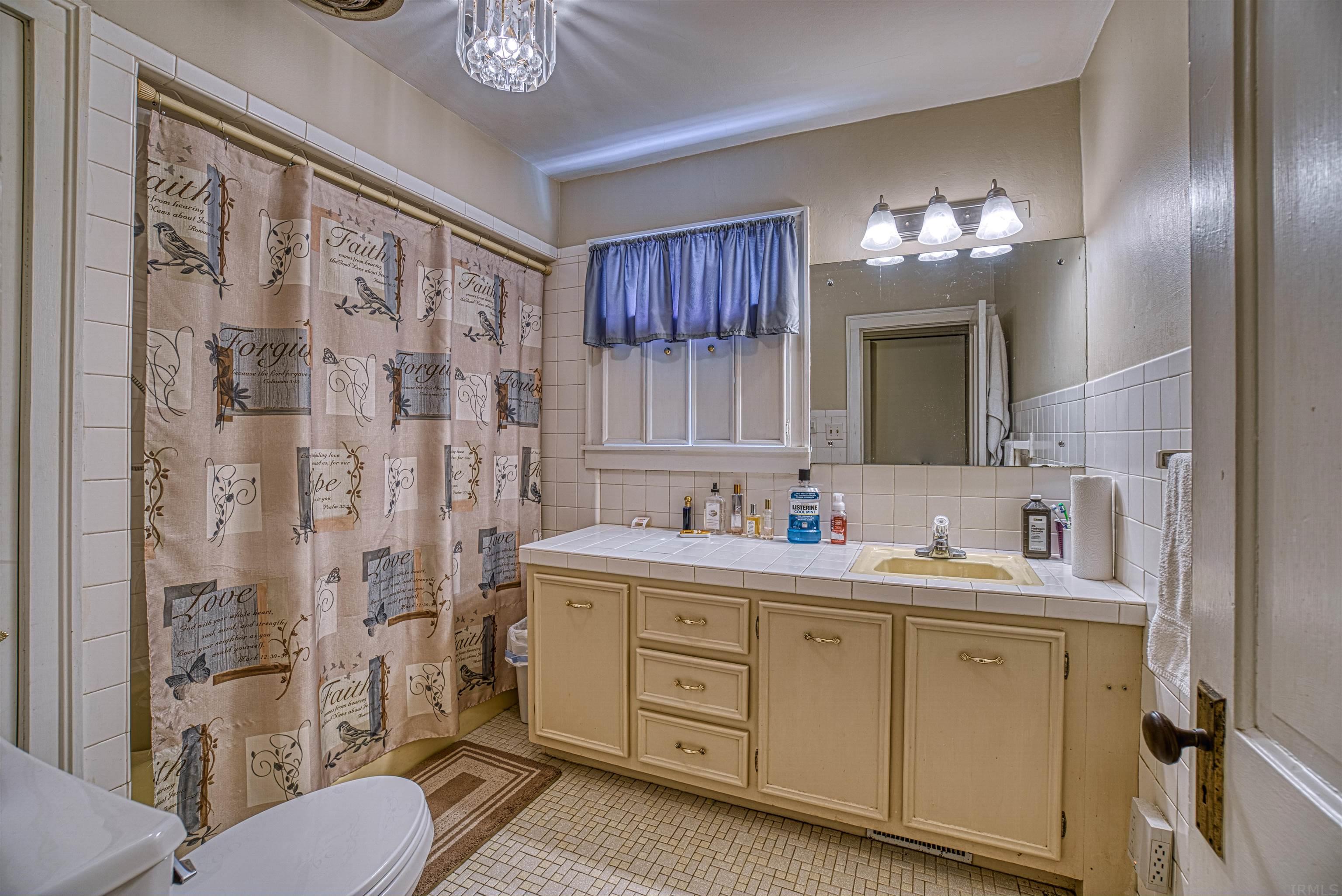 901 Lower New Harmony Road Mount Vernon, IN 47620 - Photo 10 of 36