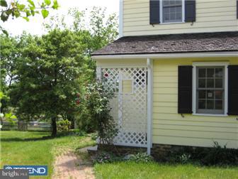 1 Fieldstone Circle Cream Ridge, NJ 08514 - Photo 3 of 12