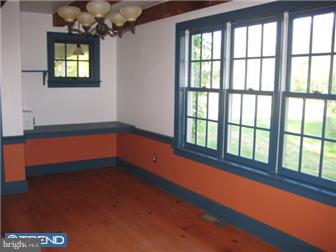 1 Fieldstone Circle Cream Ridge, NJ 08514 - Photo 5 of 12 Breakfast Room