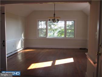 1 Fieldstone Circle Cream Ridge, NJ 08514 - Photo 6 of 12 Dining Room