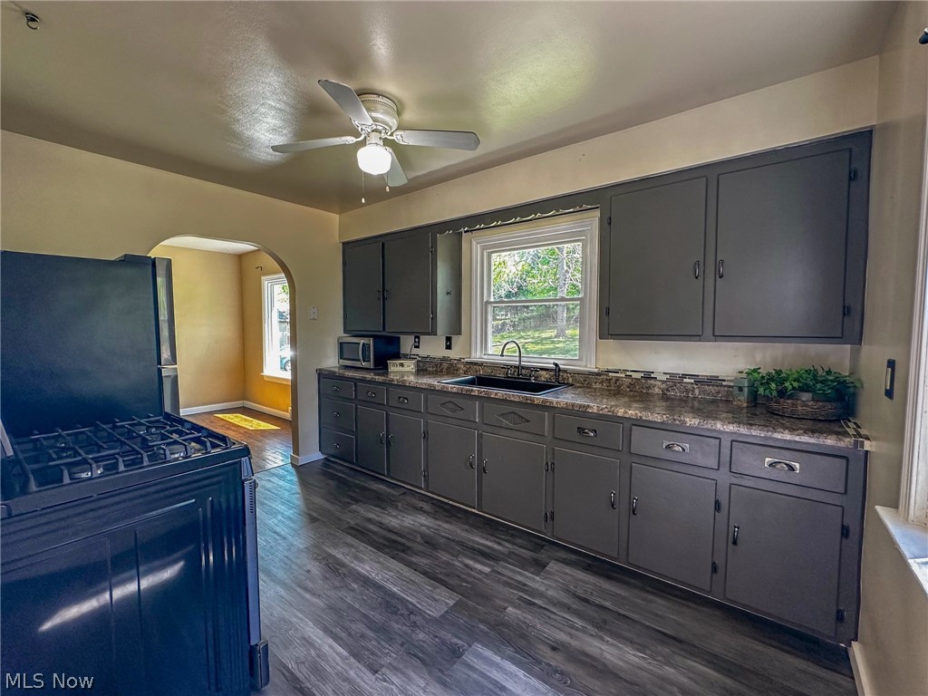 2161 Manor Road Uniontown, OH 44685 - Photo 8 of 26