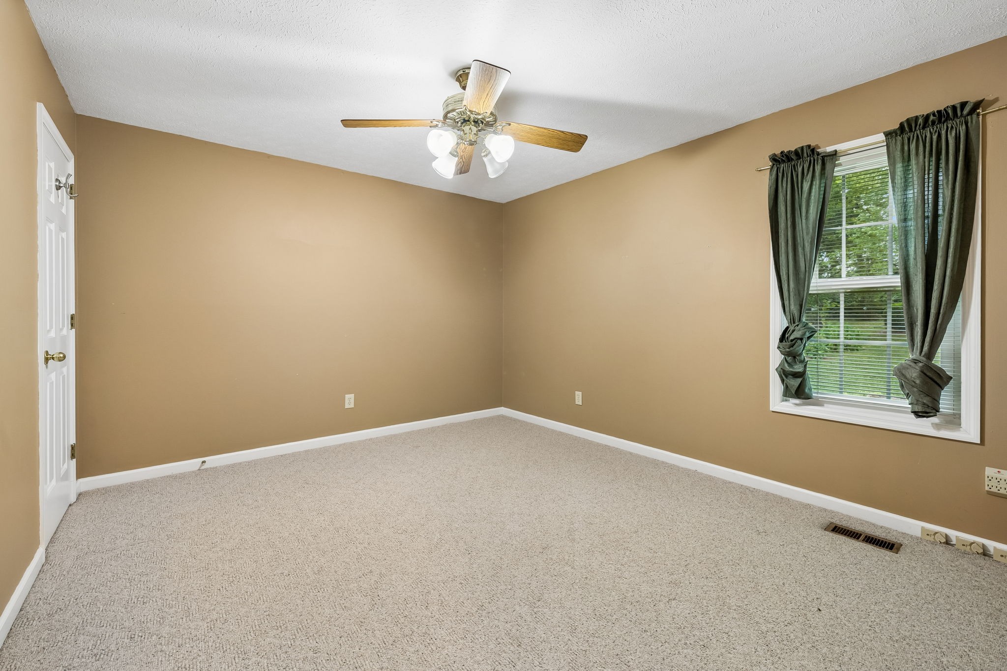 147 Flynn Road Gallatin, TN 37066 - Photo 25 of 41 Gallery Image 25