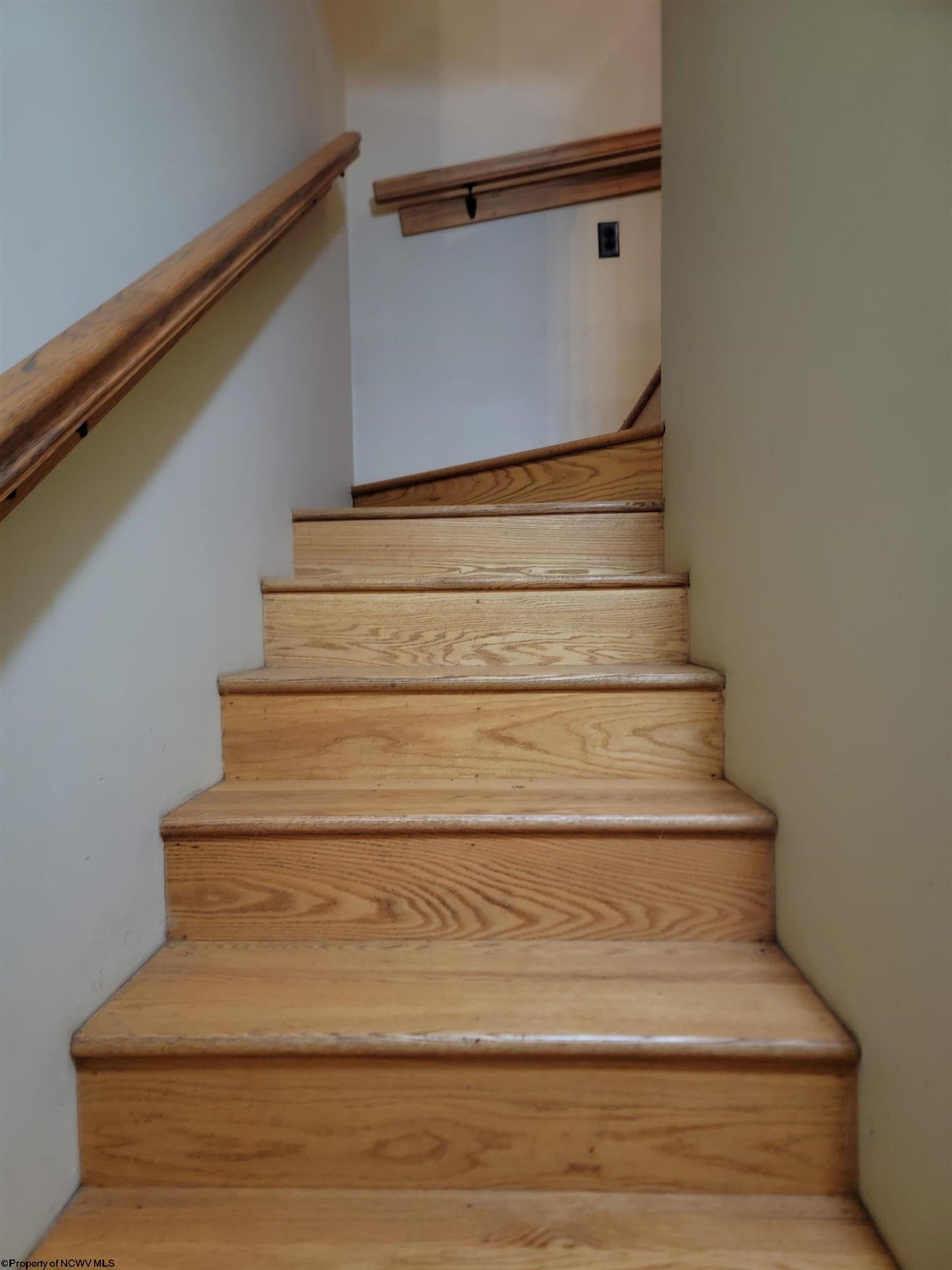 380 Flint Road Hillsboro, WV 24946 - Photo 14 of 31 Gallery Image 14