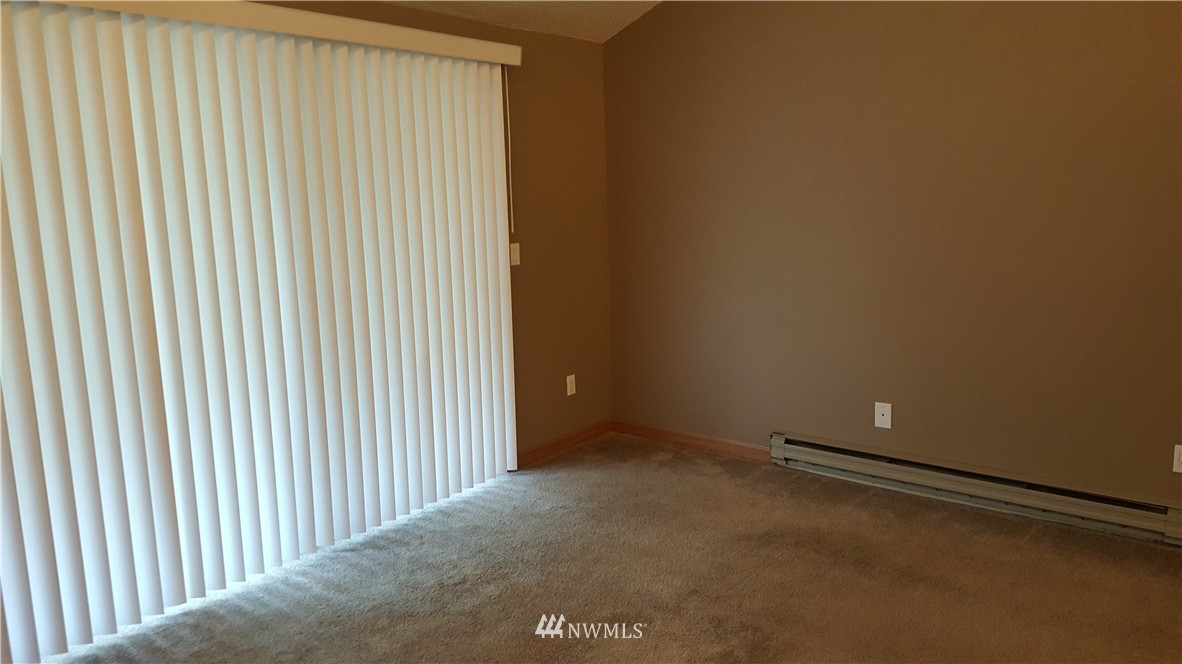 11502 Southeast 173rd Street, Unit 38 Renton, WA 98058 - Photo 13 of 25 Gallery Image 13