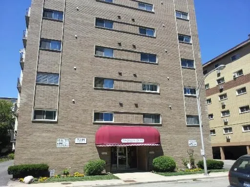 $1,750 | 7449 Washington Street, Unit 208, Forest Park, IL 60130