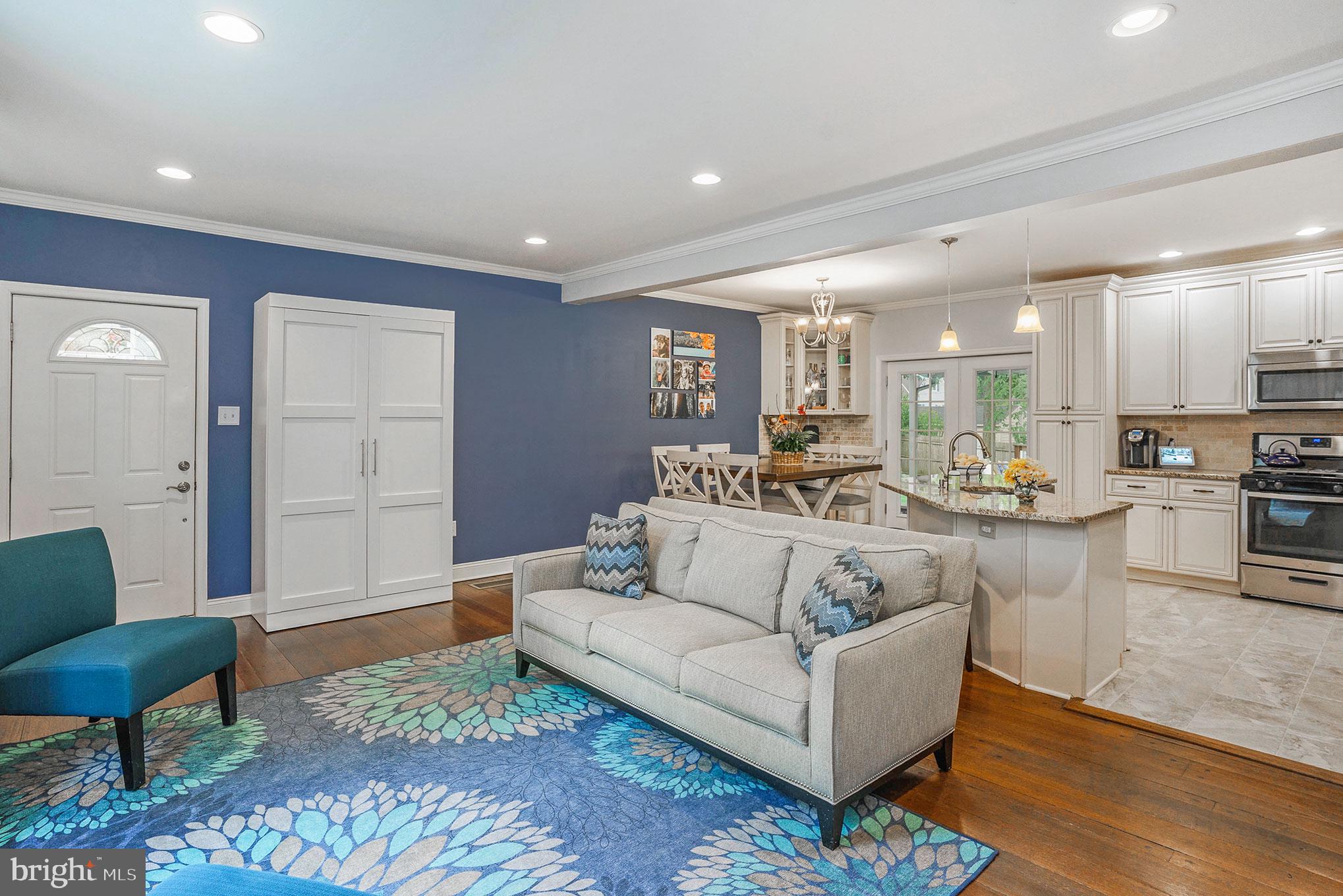 1320 Church Road Oreland, PA 19075 - Photo 4 of 31 Living Room