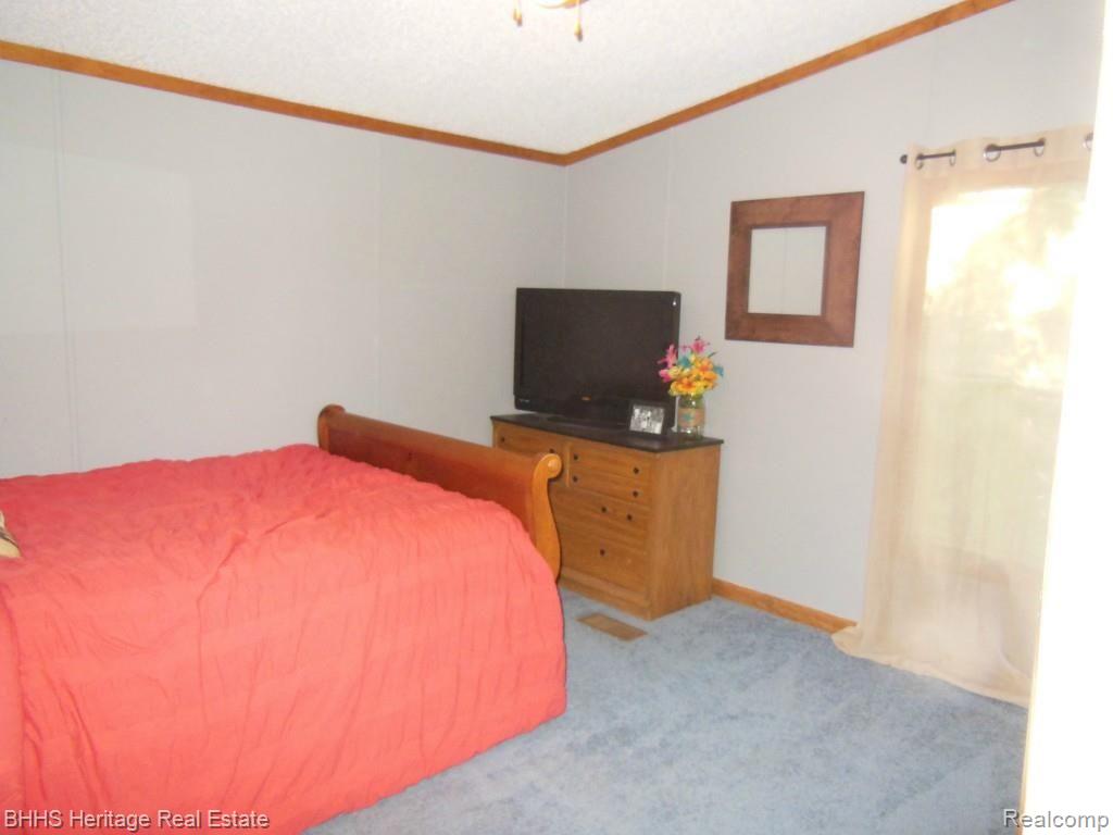 3122 Beck Road Howell, MI 48843 - Photo 10 of 29 Beck Guest Bedroom.jpg