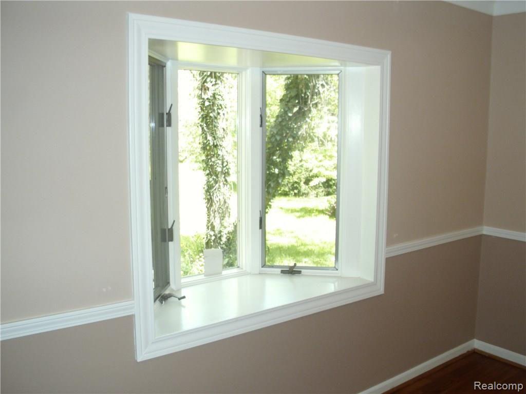201 Barrington Road Bloomfield Hills, MI 48302 - Photo 20 of 37