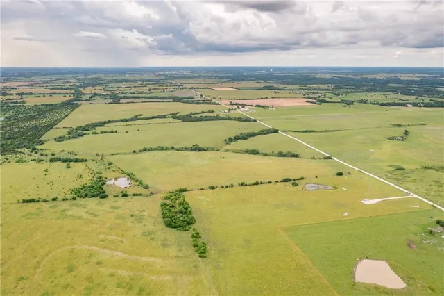 $1,071,000 | Highway 169 Highway, Welda, KS 66091