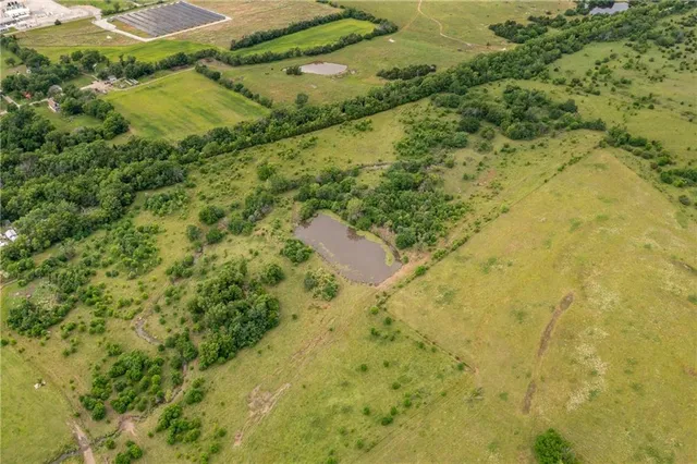 $1,071,000 | Highway 169 Highway, Welda, KS 66091