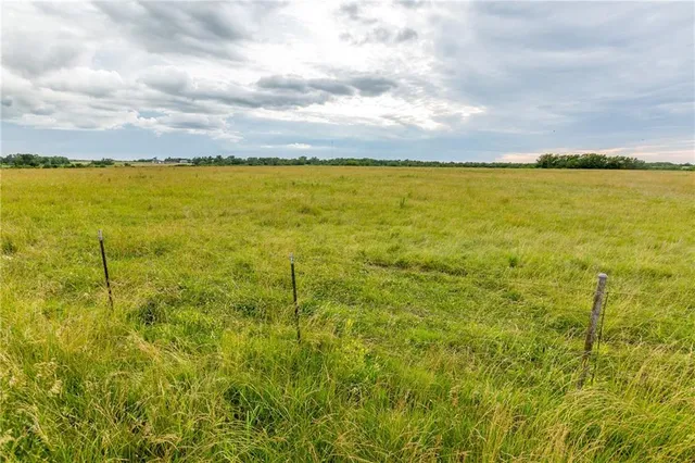 $1,071,000 | Highway 169 Highway, Welda, KS 66091