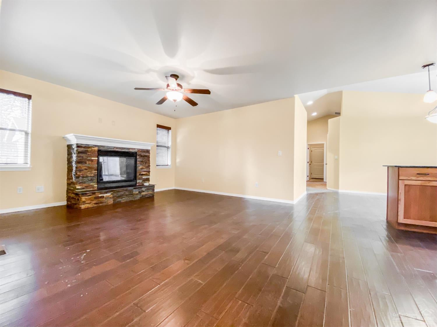 550 Southeast Reed Market Road Bend, OR 97702 - Photo 3 of 19 Additional Photo