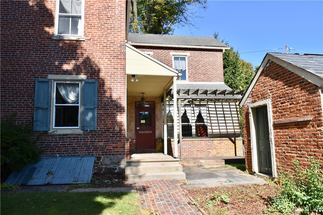 5412 Shimerville Road Emmaus, PA 18049 - Photo 6 of 48 Gallery Image 6