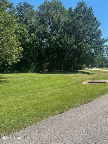 $120,000 | 1 Seymour Avenue, Diberville, MS 39540