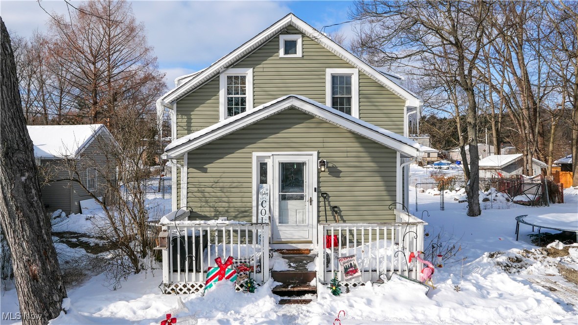 1951 Walton Road Kent, OH 44240 - Photo 1 of 19 View of front facade featuring a wooden deck