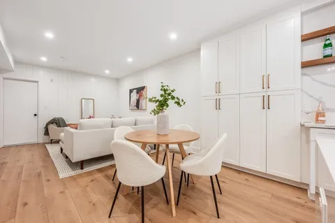 $999,000 | 776 East 6th Street, Unit 1, Boston, MA 02127