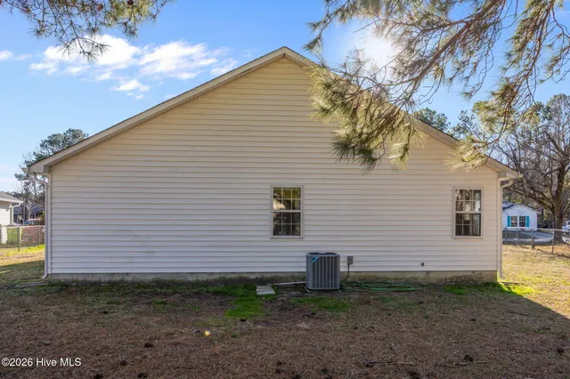 $255,000 | 1109 Shroyer Circle, Jacksonville, NC 28540