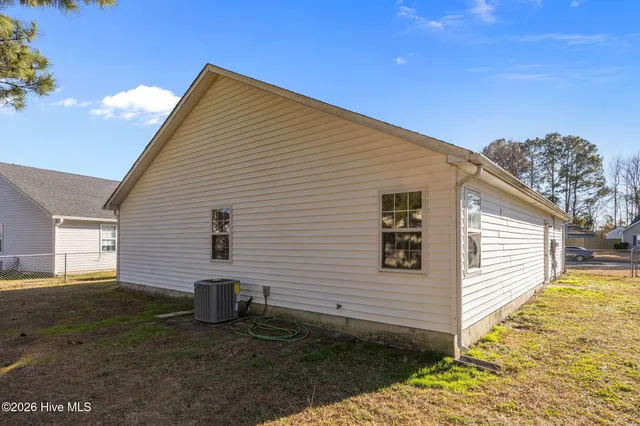 $255,000 | 1109 Shroyer Circle, Jacksonville, NC 28540
