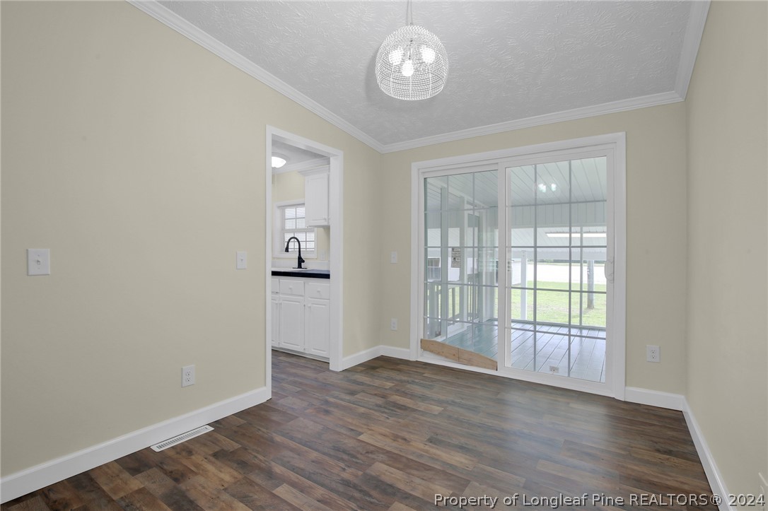 160 Delton Road Lumberton, NC 28358 - Photo 8 of 27 Gallery Image 8