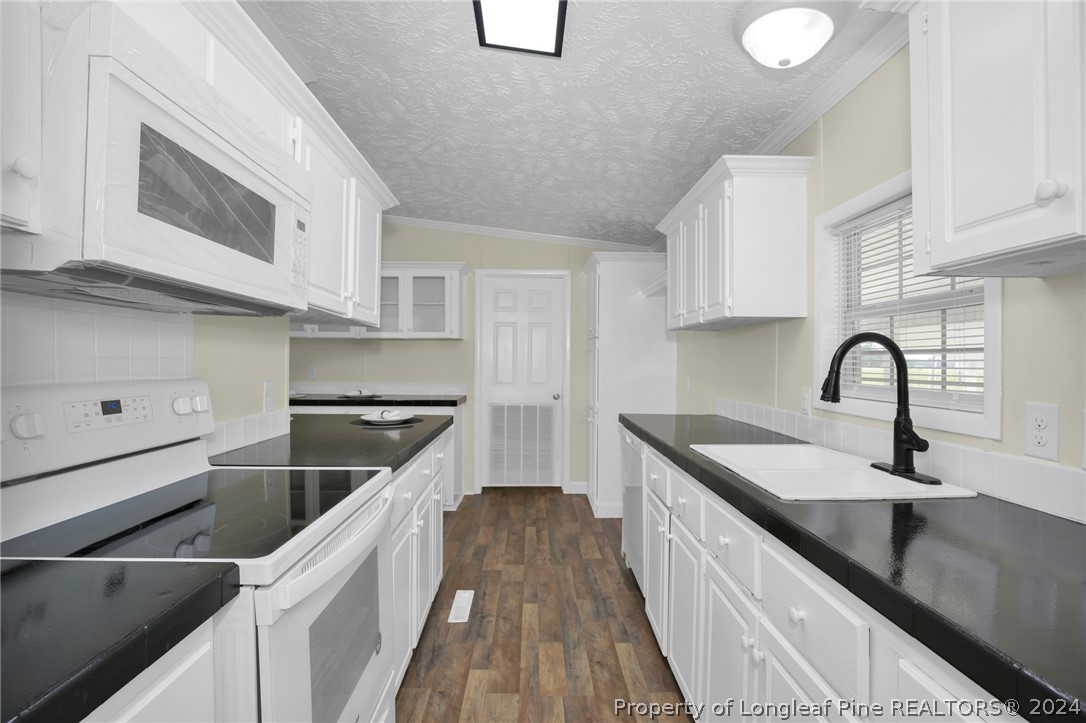 160 Delton Road Lumberton, NC 28358 - Photo 10 of 27 Gallery Image 10