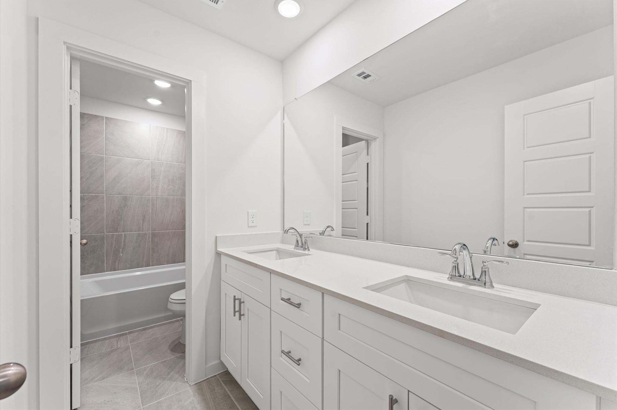 8331 Amethyst Valley Lane Angleton, TX 77515 - Photo 6 of 8