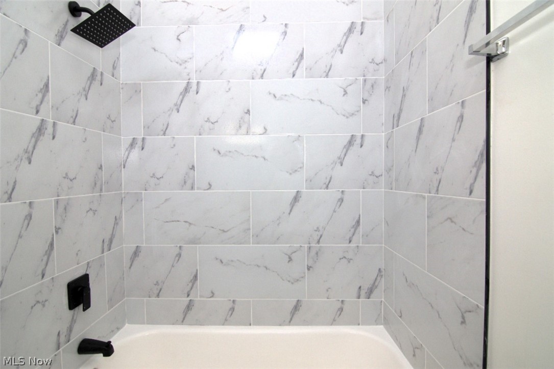 4495 Ammon Road Cleveland, OH 44143 - Photo 27 of 38