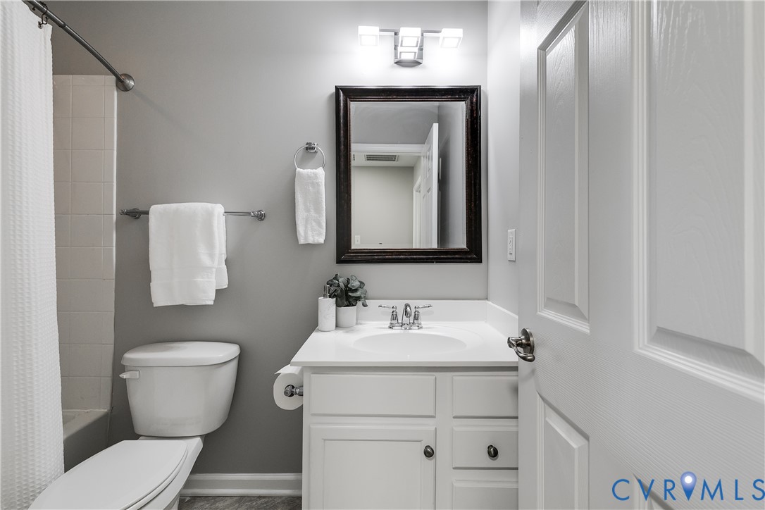 6142 Ironstone Drive North Chesterfield, VA 23234 - Photo 34 of 49