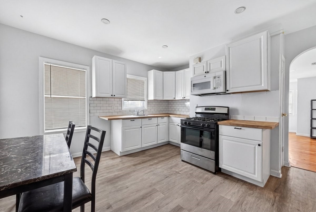 182 Quequechan Street Fall River, MA 02723 - Photo 20 of 24
