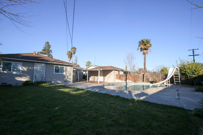 135 East Myrtle Avenue Reedley, CA 93654 - Photo 22 of 26 22