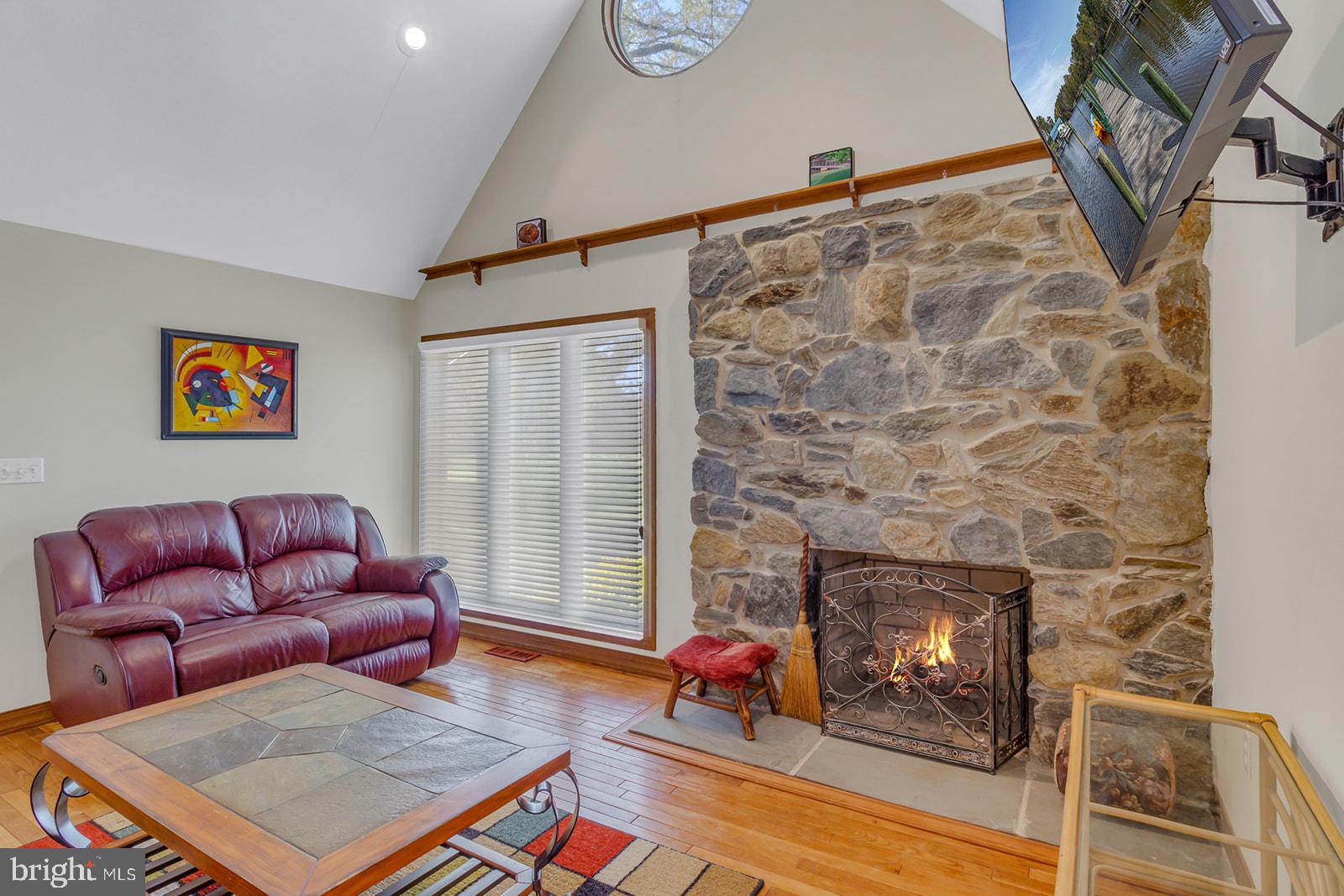 150 East Harbor Drive Reedville, VA 22539 - Photo 11 of 93