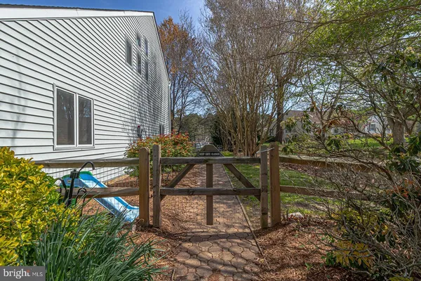 $575,000 | 150 East Harbor Drive, Reedville, VA 22539