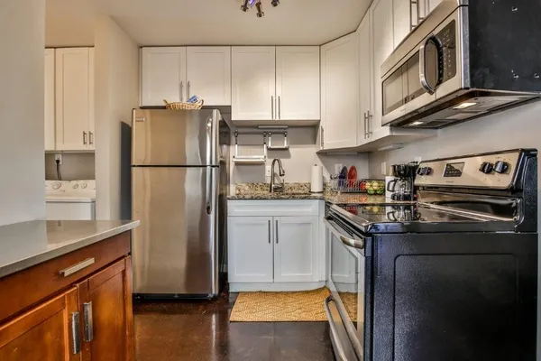 $1,995 | 455 Atlanta Avenue Southeast, Unit A, Atlanta, GA 30315