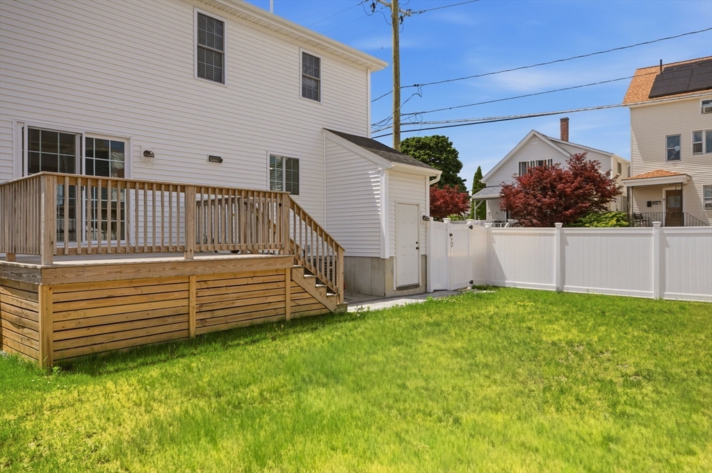 8 Princeton Circle Fall River, MA 02724 - Photo 38 of 41
