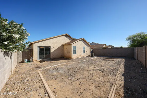 $1,700 | 11779 West Windrose Avenue, El Mirage, AZ 85335