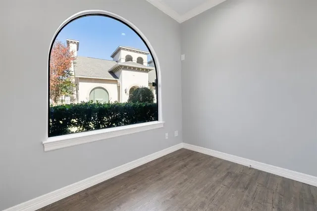 $229,000 | 12832 Willow Centre Drive, Unit E AND F, Houston, TX 77066