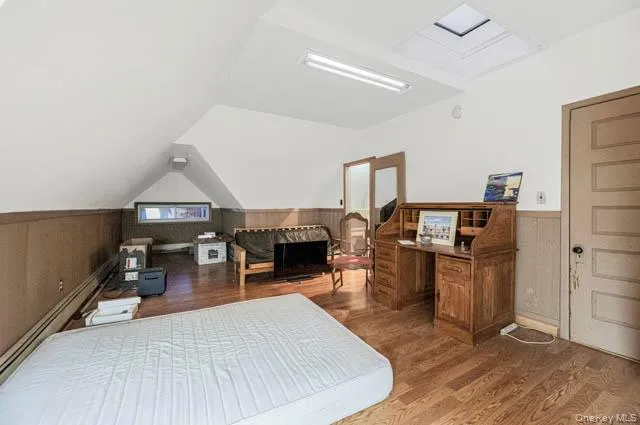 $720,000 | 69 Waring Place, Yonkers, NY 10703