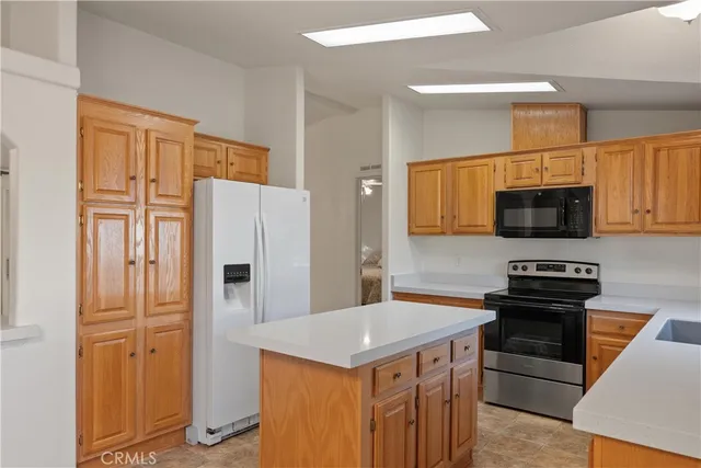 $219,000 | 2050 Springfield Drive, Unit 143, Chico, CA 95928