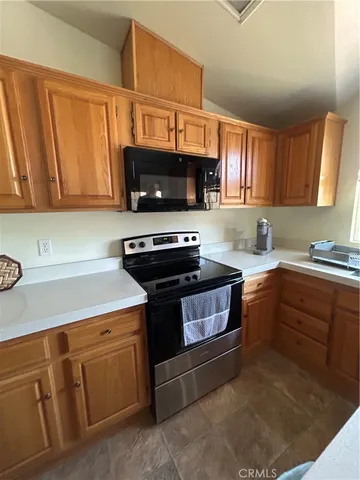 $219,000 | 2050 Springfield Drive, Unit 143, Chico, CA 95928