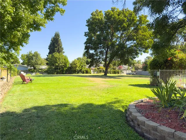 $219,000 | 2050 Springfield Drive, Unit 143, Chico, CA 95928
