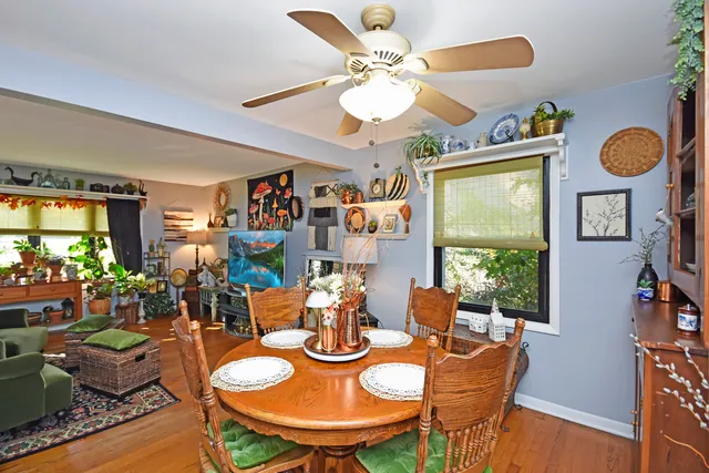 $375,000 | 916 Lacey Avenue, Lisle, IL 60532