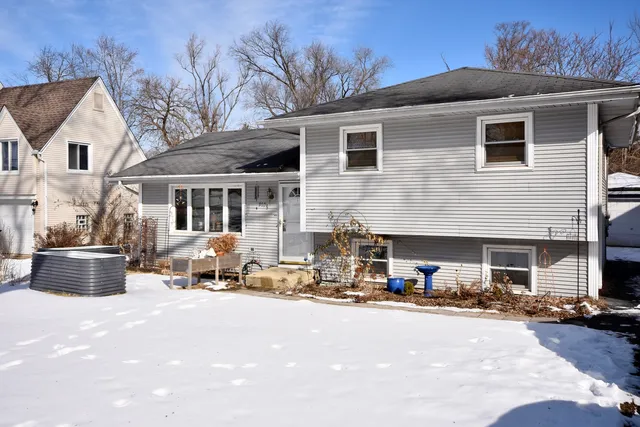 $360,000 | 916 Lacey Avenue, Lisle, IL 60532