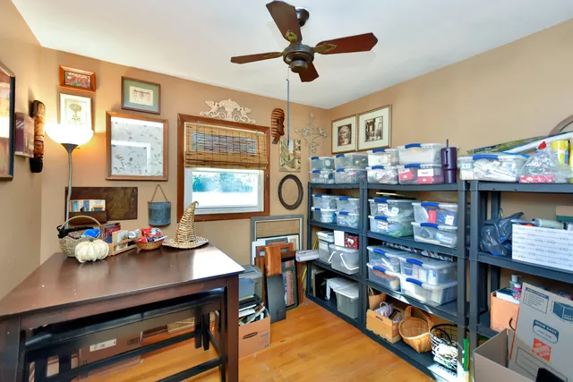 $375,000 | 916 Lacey Avenue, Lisle, IL 60532